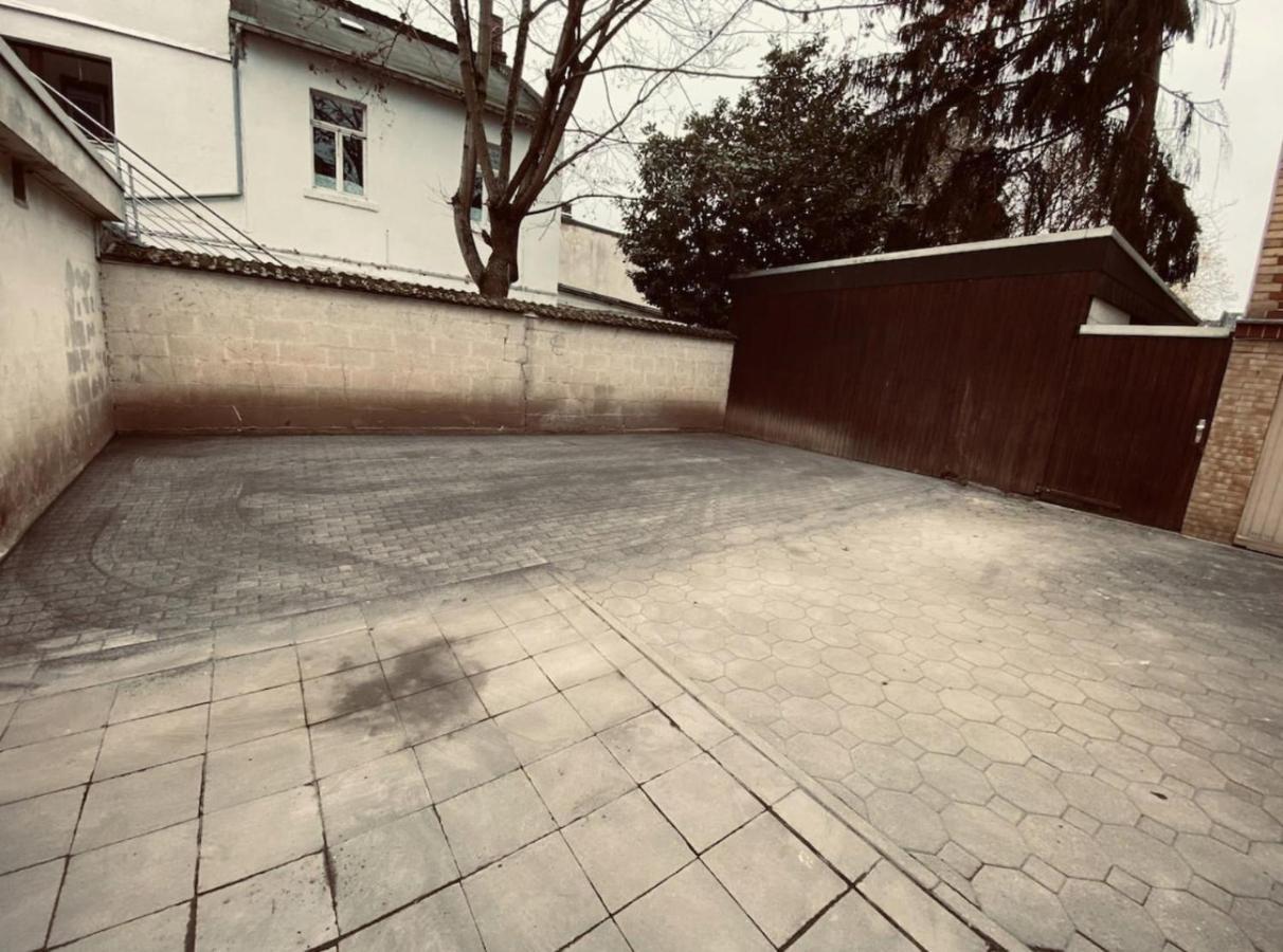 Lovely 1-Bed Apartment In Koblenz Coblença Exterior foto